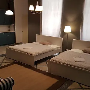 Premier Budapešť
