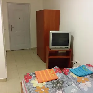  Отель M+d
