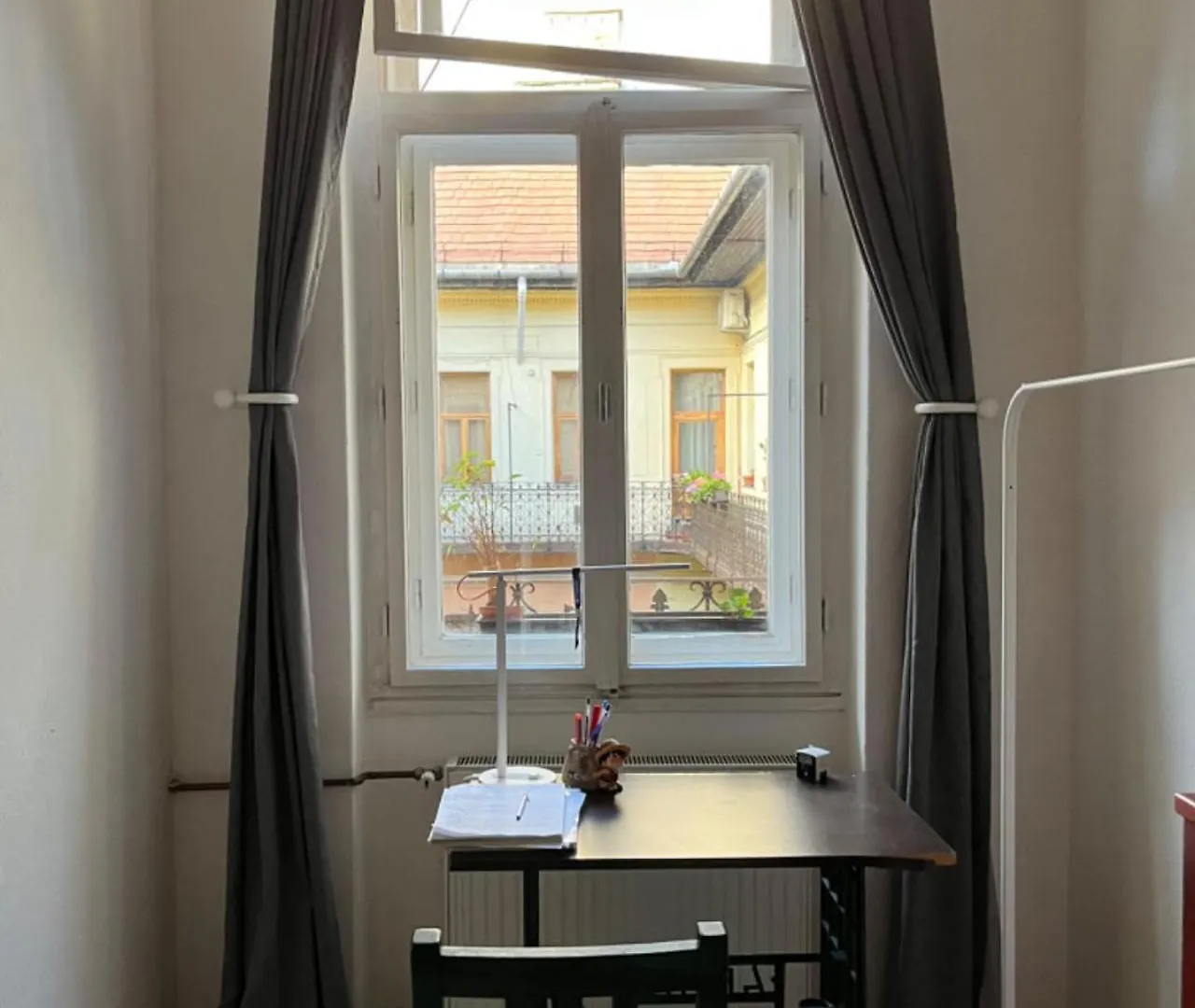 Private Room For Erasmus Student Budapest